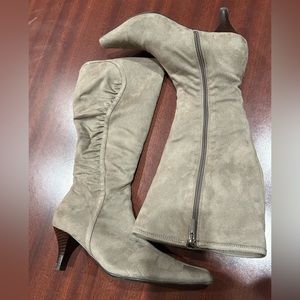 (8) Gray Impo Stretch Mid-Calf Boots